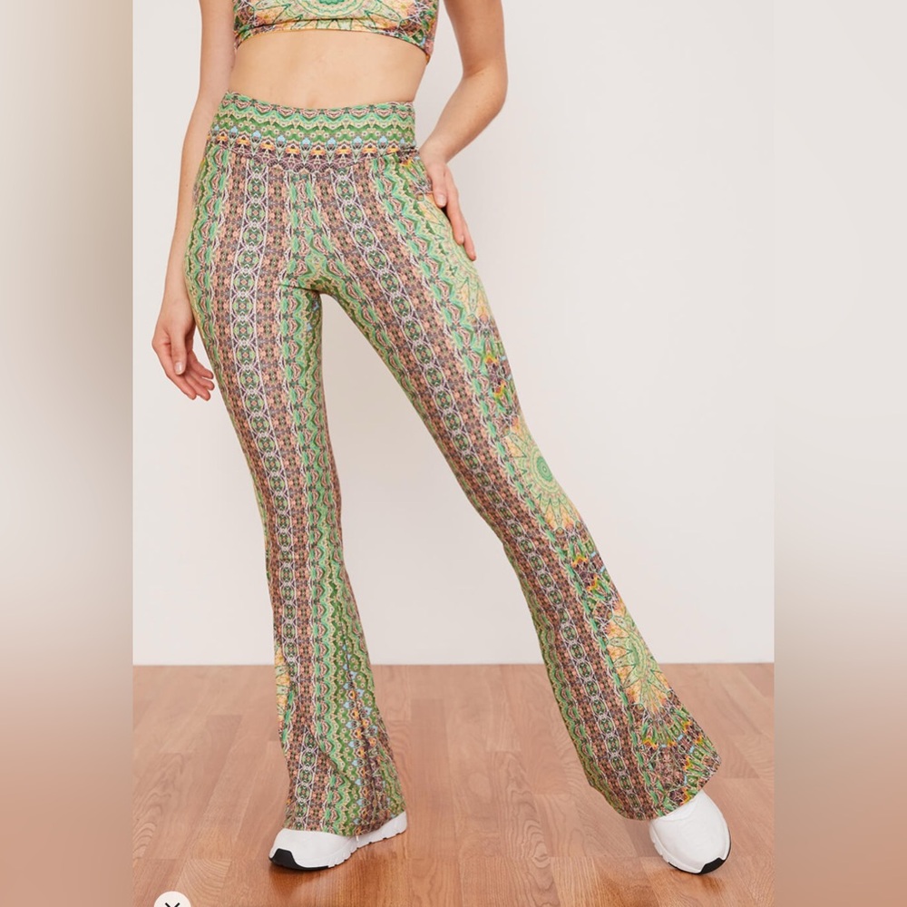 Wolves Large Petite Flare Pants